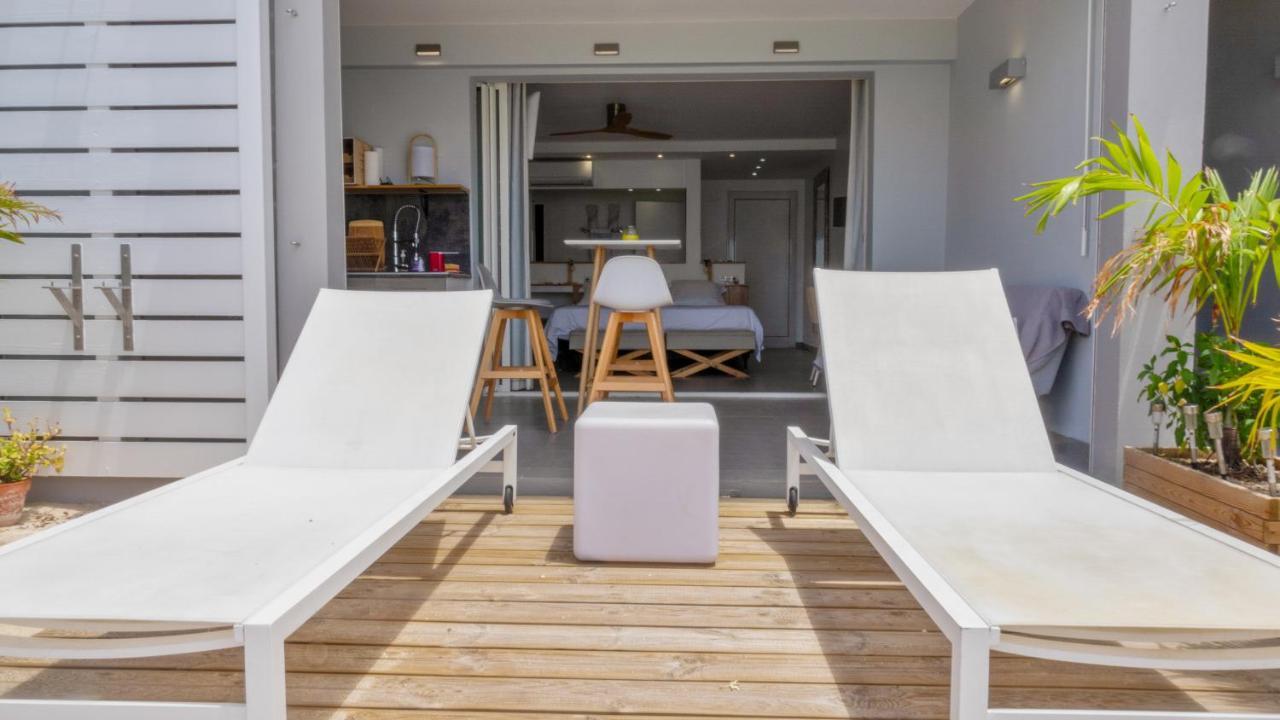 Official Page "Residence Bleu Marine" - Sea View Apartments & Studios - Saint-Martin French Side Grand Case Eksteriør billede