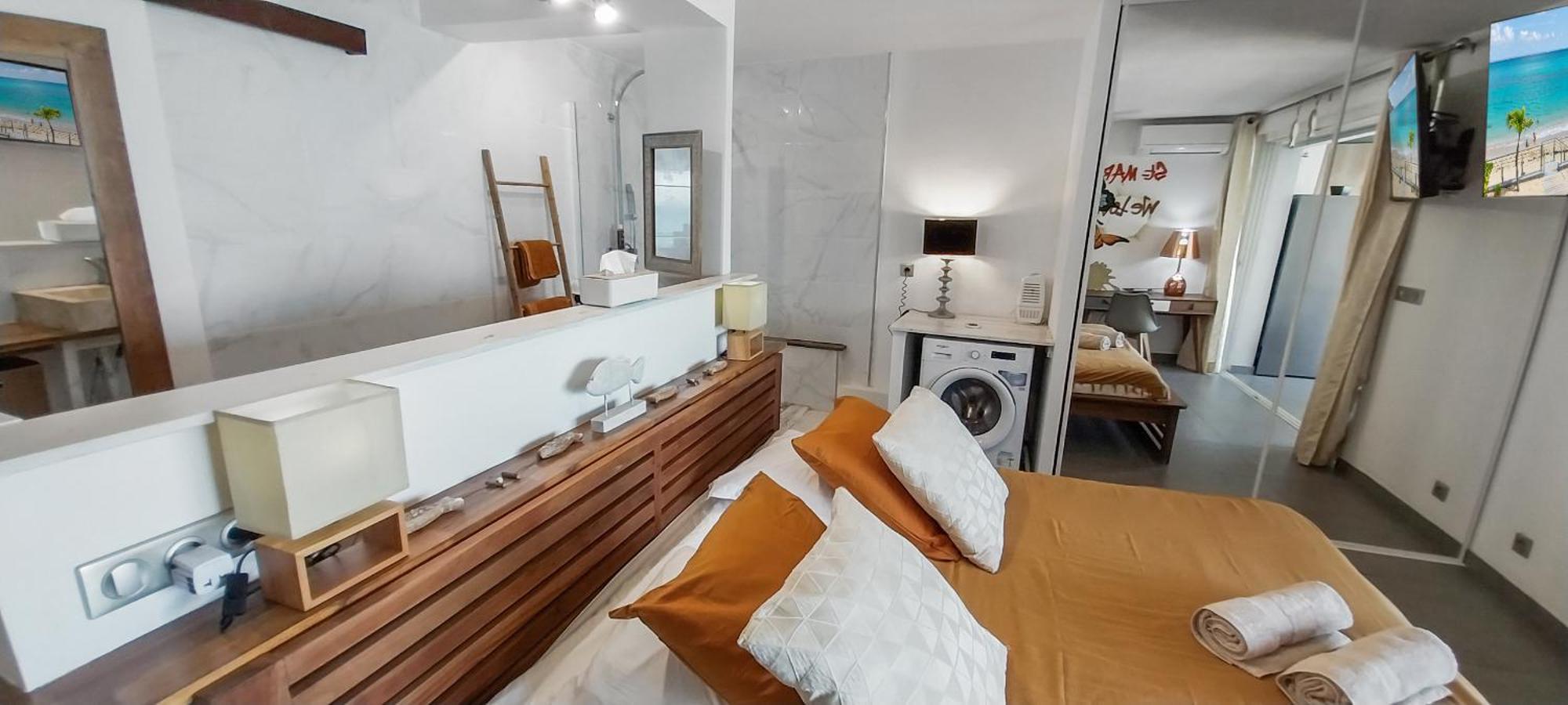 Official Page "Residence Bleu Marine" - Sea View Apartments & Studios - Saint-Martin French Side Grand Case Værelse billede