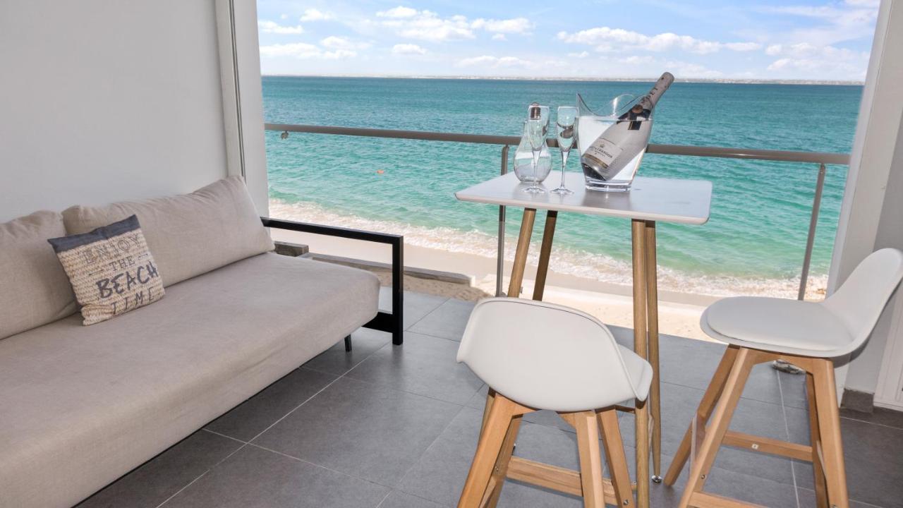 Official Page "Residence Bleu Marine" - Sea View Apartments & Studios - Saint-Martin French Side Grand Case Eksteriør billede