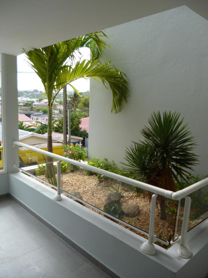 Official Page "Residence Bleu Marine" - Sea View Apartments & Studios - Saint-Martin French Side Grand Case Eksteriør billede